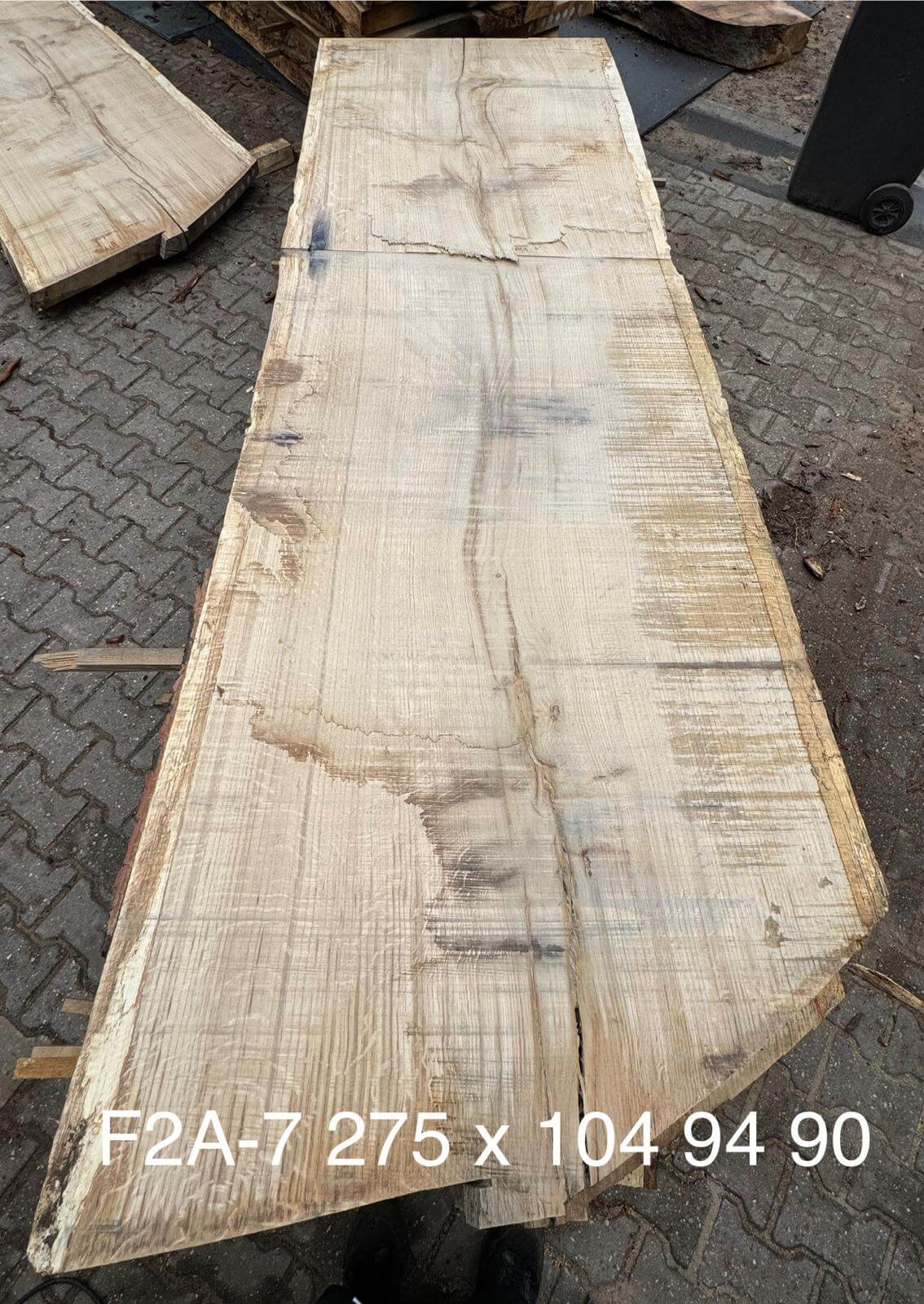 Baumscheiben Esstisch aus Eiche - 275 x 104 x 7 cm – Table Kings