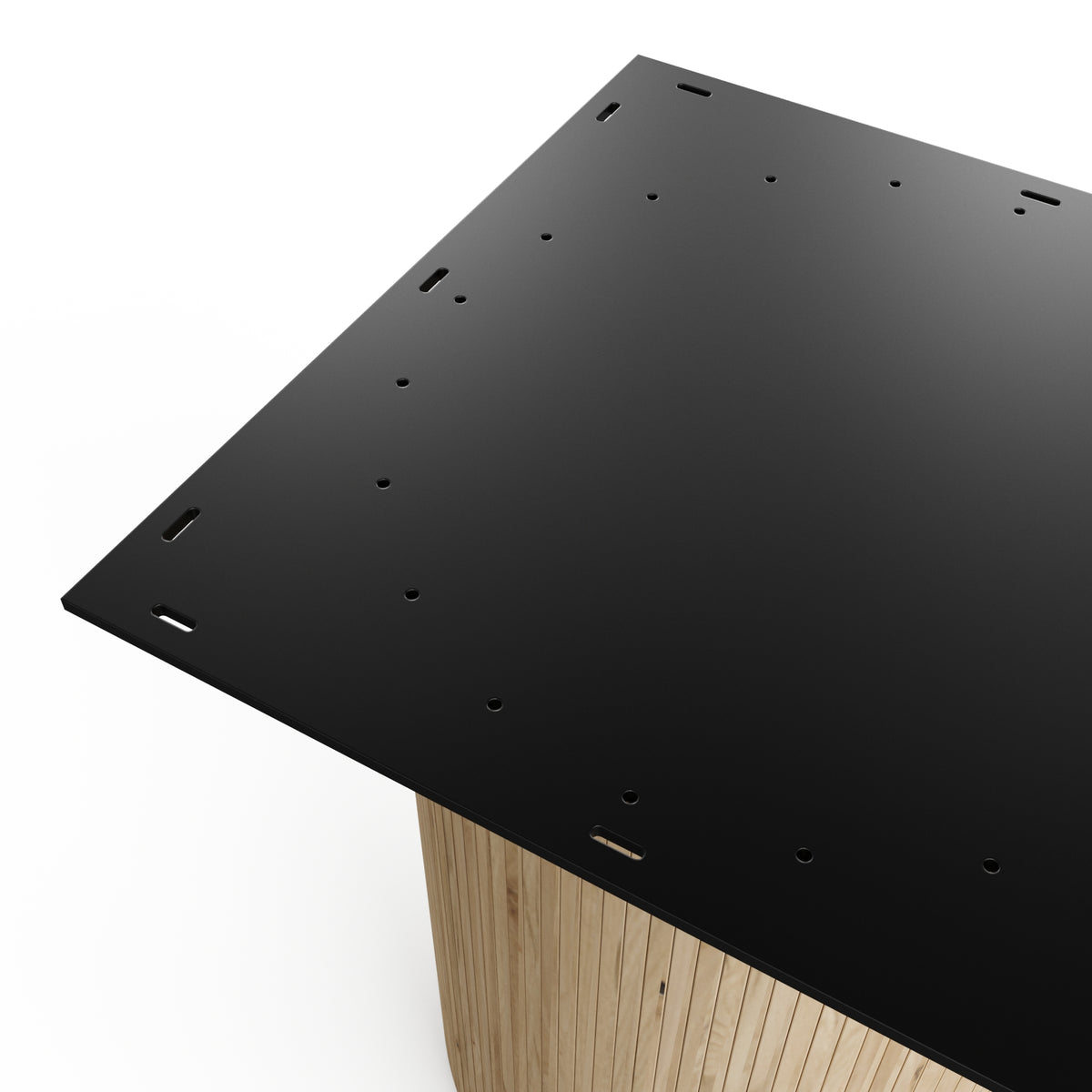 Geriffelte Rundsäule aus Eiche – Table Kings