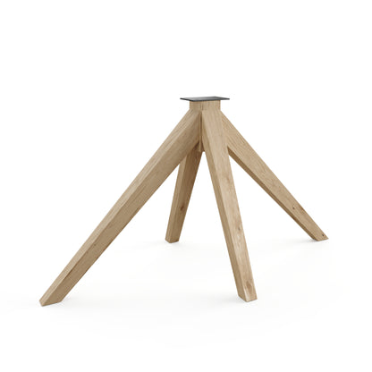 Strebengestell aus Eiche – Table Kings
