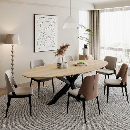 Ovaler Esstisch aus massiver Eiche - Table Kings